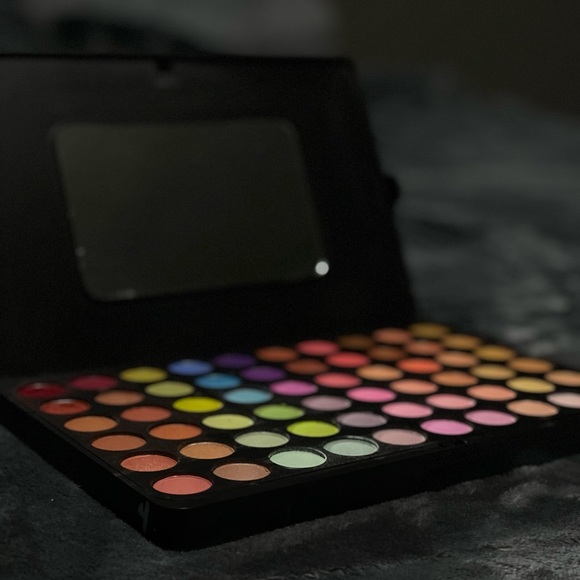 Other - 🐝BH Cosmetics 120 Color Pallet